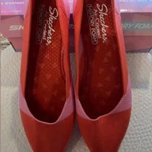 Skechers Air-Cooled Memory Foam Flats—Size 9
